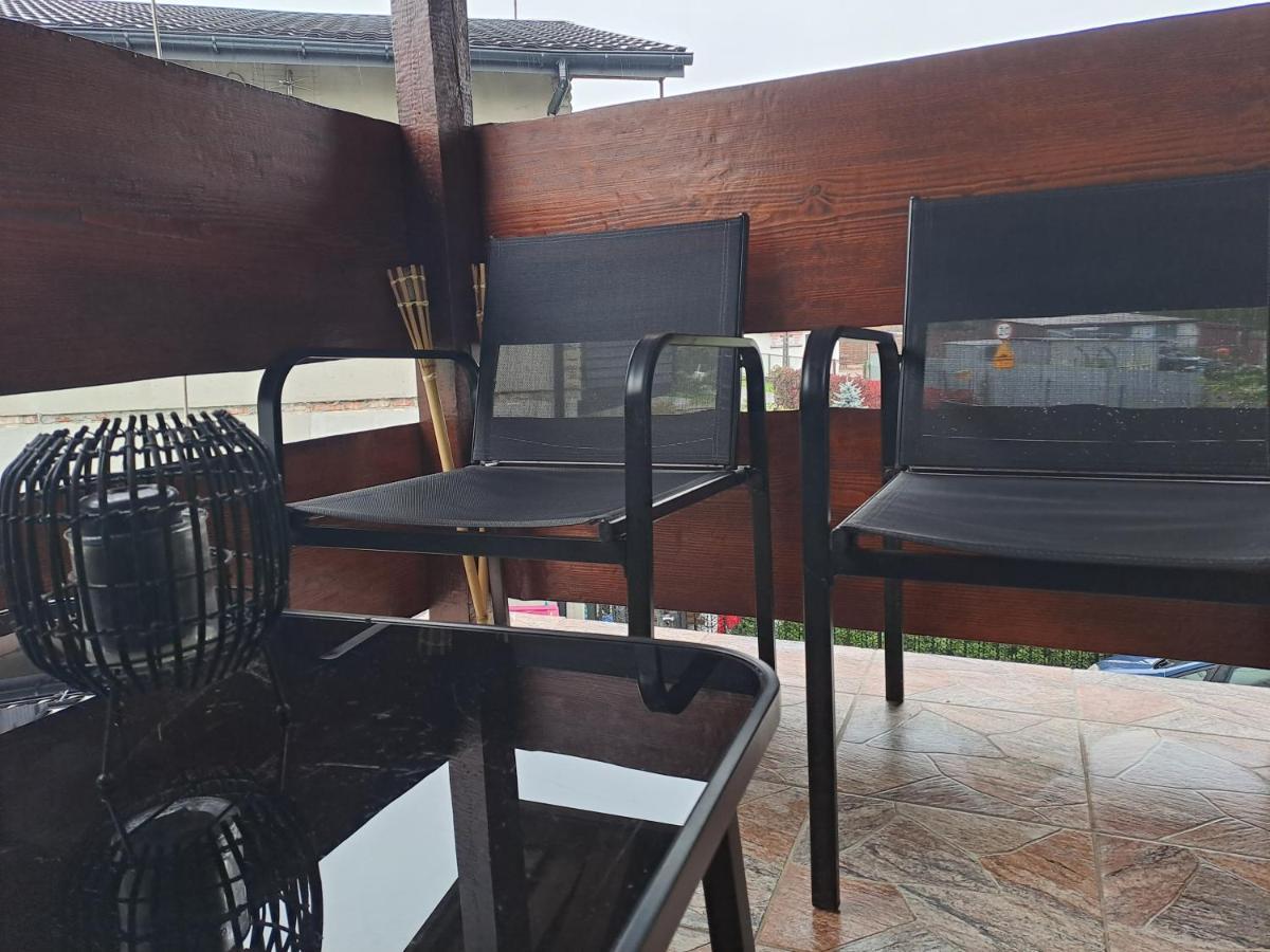 Twoja Przestrzen Noclegi Pokoje Mieszkanie Do Wynajecia Nowy Sącz Extérieur photo